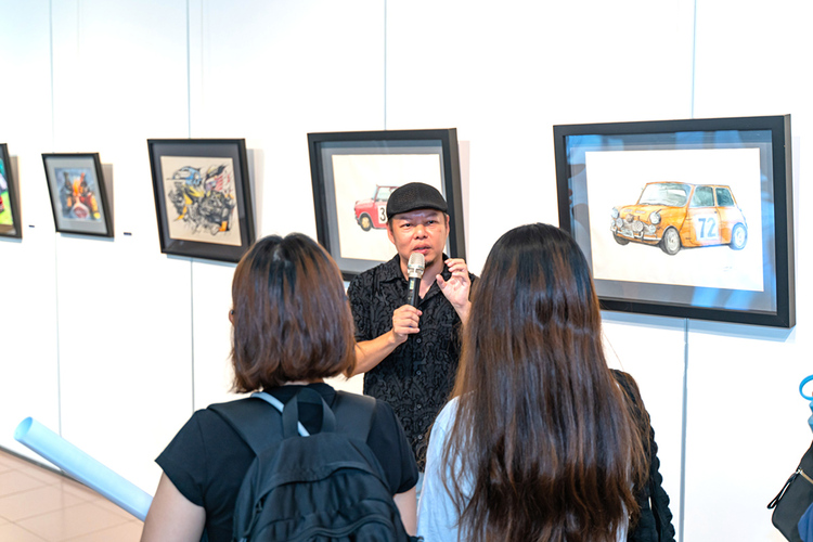 《夏日。力量 》2026夏祖亮汽車藝術個展於海大圖書館一樓藝文中心展示空間展出至7月2日。